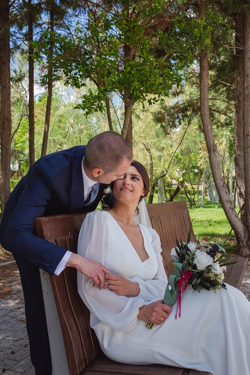 Novios felices con Wedding planner en Valladolid